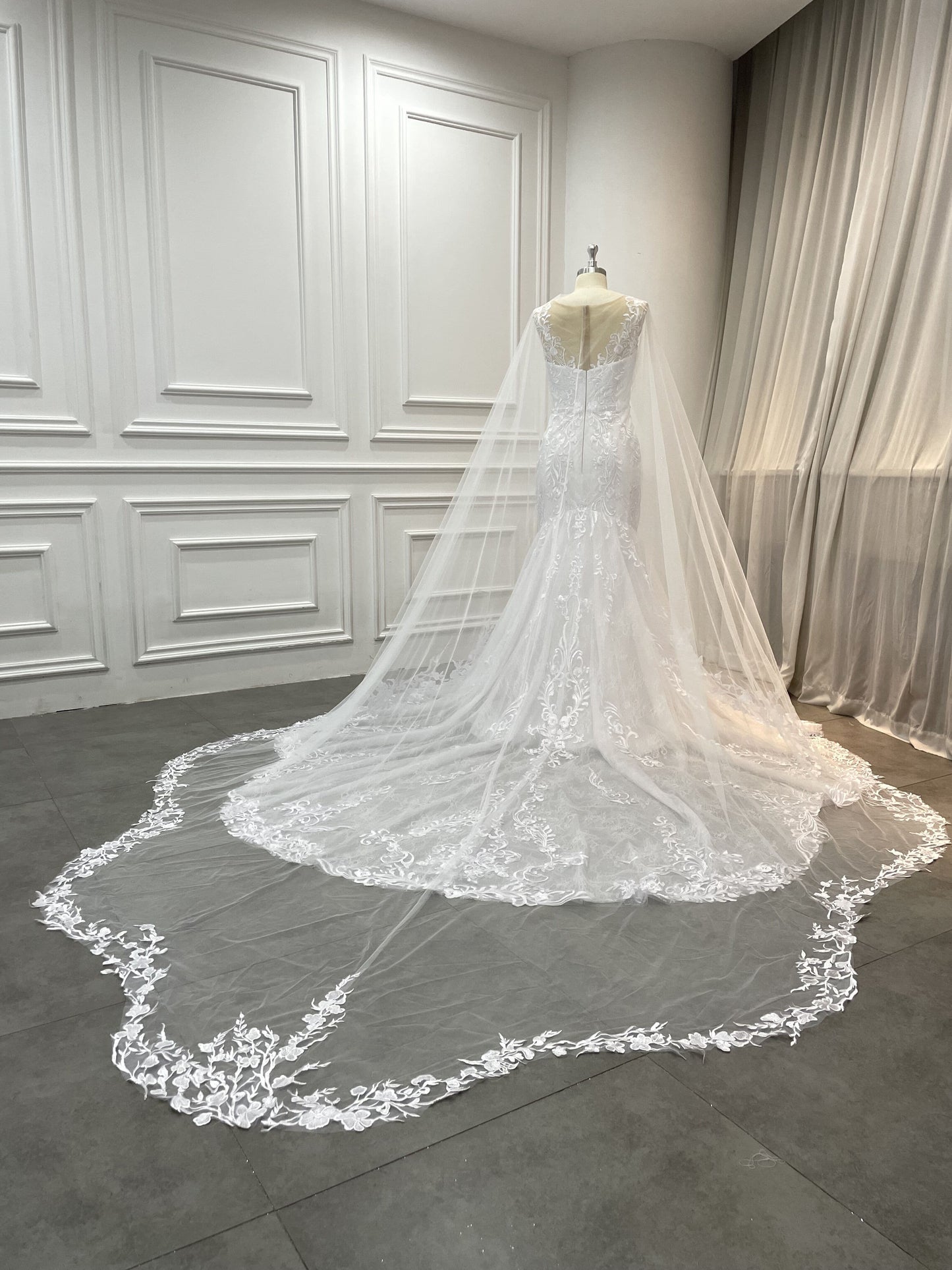 Mermaid wedding gown