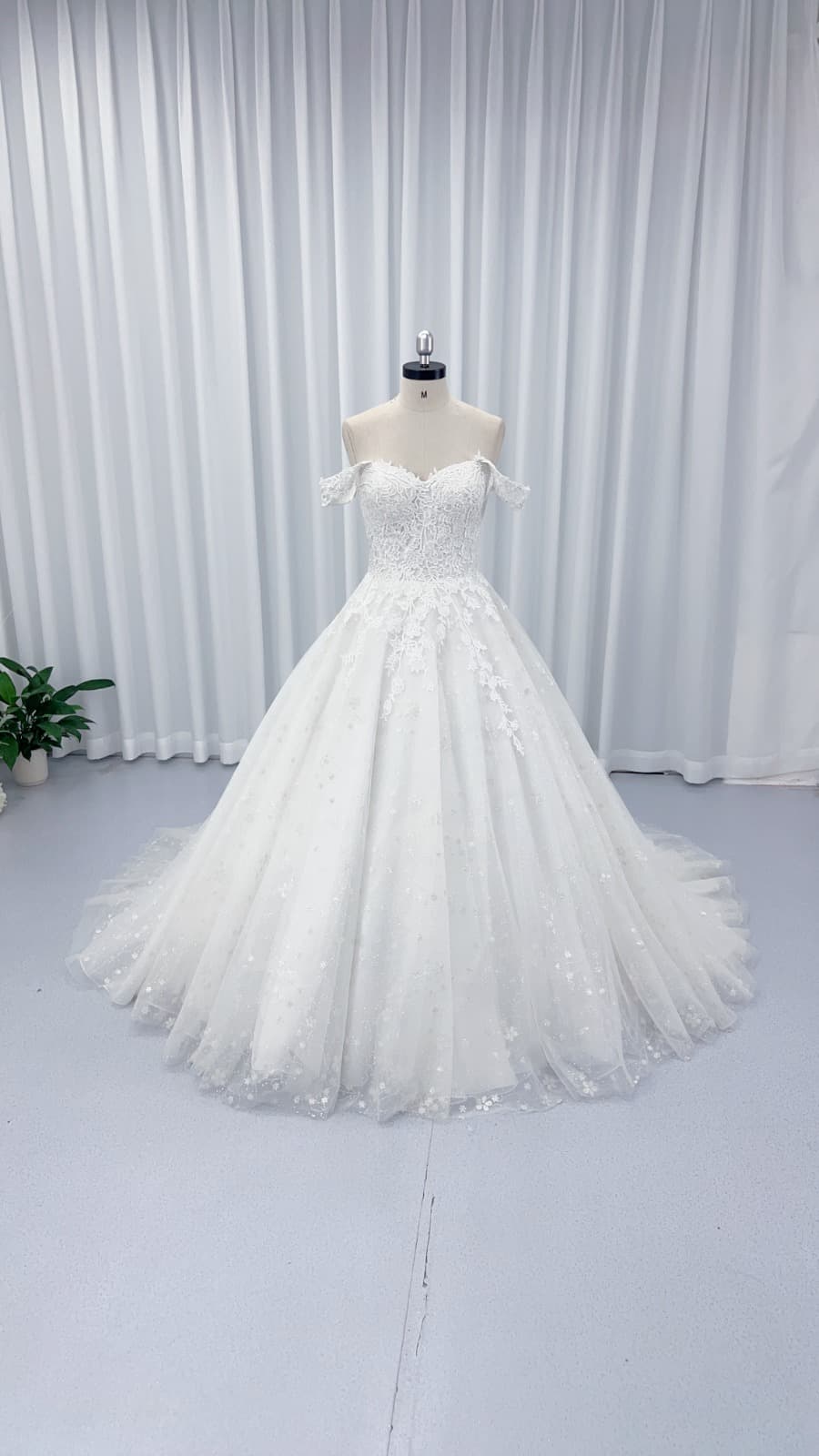 A-LINE WEDDING DRESS