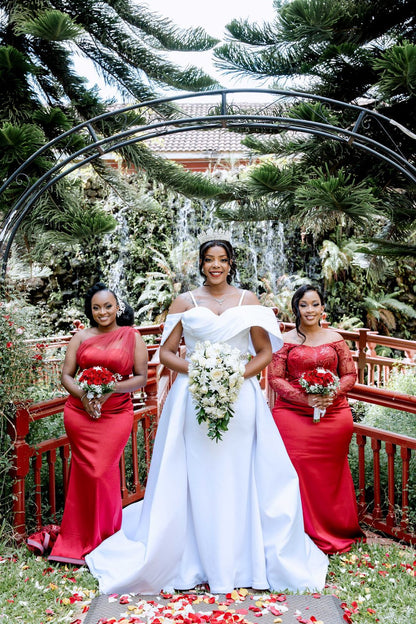 White 2-in-1 mermaid wedding gown