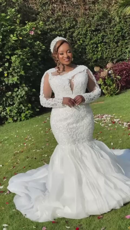 Mermaid wedding gown