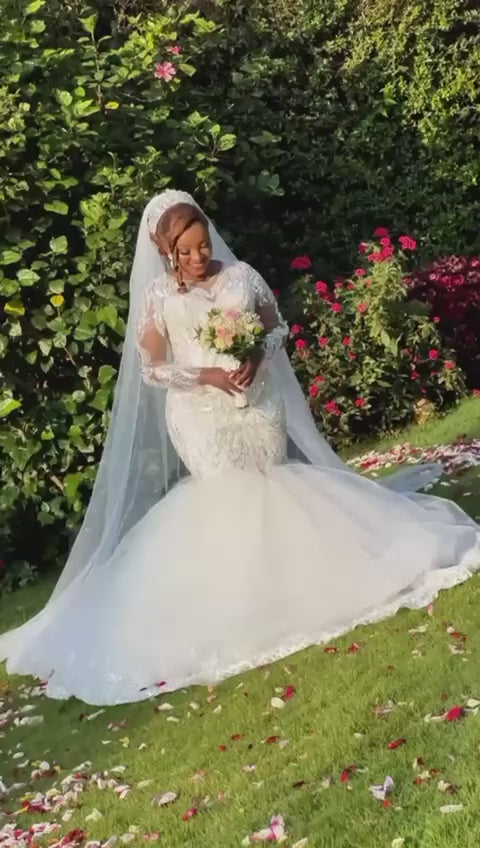 Mermaid wedding gown