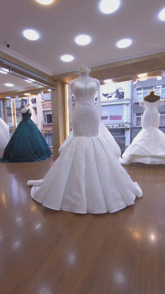 Mermaid wedding gown