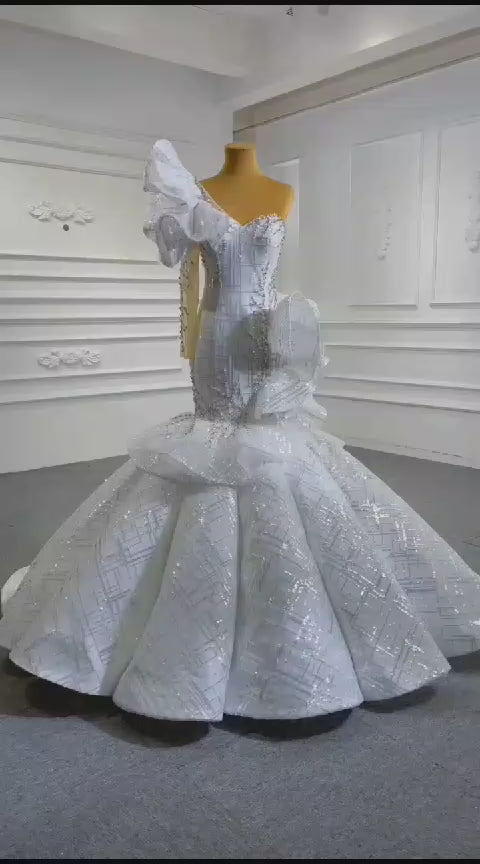 Mermaid wedding gown